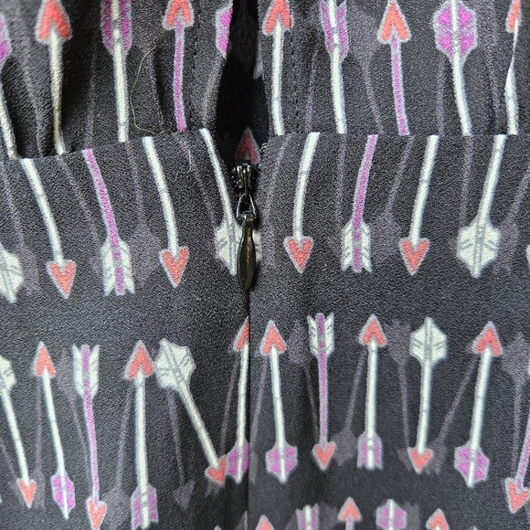 BCBGMaxAzria fit and flare long sleeve mini dress black and blue with arrows 6 - Picture 3 of 7